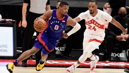 博鱼app-加盟活塞重获新生！小史密斯斩获生涯第三次三双