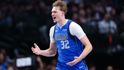 博鱼app-再调整一下投篮手感！弗拉格半场6中3拿到8分5板5助1帽