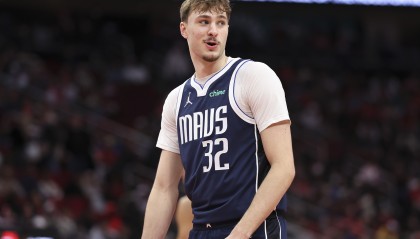 博鱼-弗拉格能否在对阵黄蜂时复出？基德：大概率不会