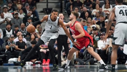 博鱼-文班昨天面对申京主防6中0没得分 申京面对文班主防3中3得7分