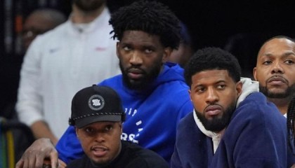 博鱼体育官方网站-NBA半程最令人失望的七大球员：76人三巨头改单核