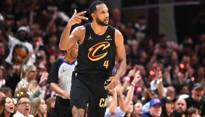 莫布里休赛期全面升级进攻技巧：跳投、控球与终结能力显著提升