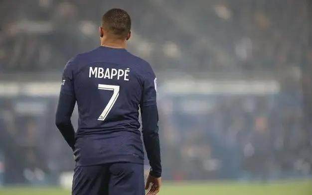 1688923935294078934.jpg 姆巴佩(1).jpg